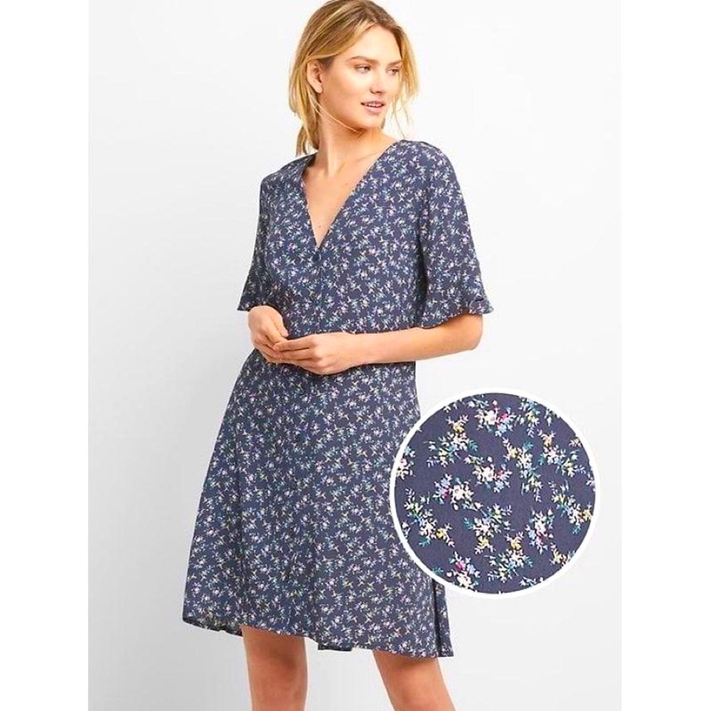 Large Petite Gap floral dress